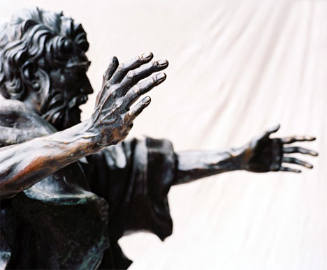 Peter-Sculpture
